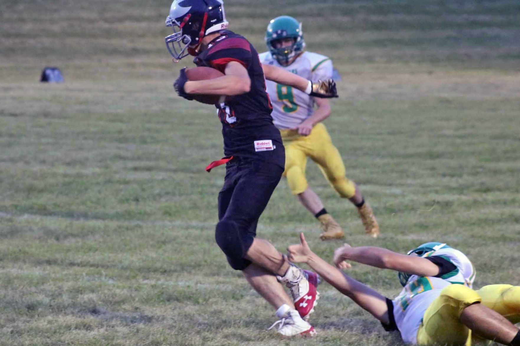 Winter/Birchwood football vs. Prairie Farm 9-9-21